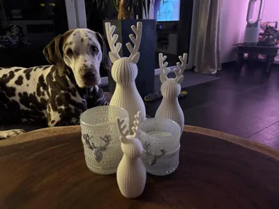 Renne de Noël stylisé